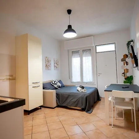 Elegante Tra Modena E Bologna, 5 Posti, Wi-fi