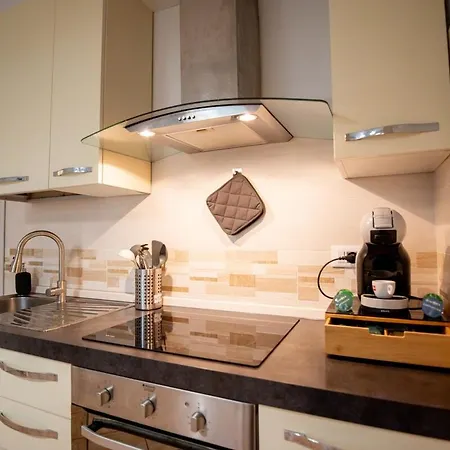 Elegante Tra Modena E Bologna, 5 Posti, Wi-fi Appartement