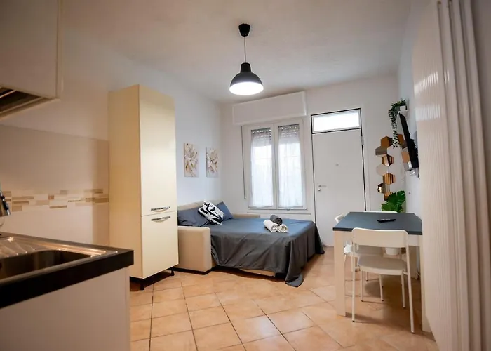 Elegante Tra Modena E Bologna, 5 Posti, Wi-fi