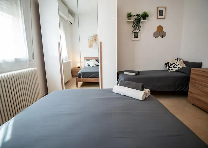 Elegante Tra Modena E Bologna, 5 Posti, Wi-fi Appartement *